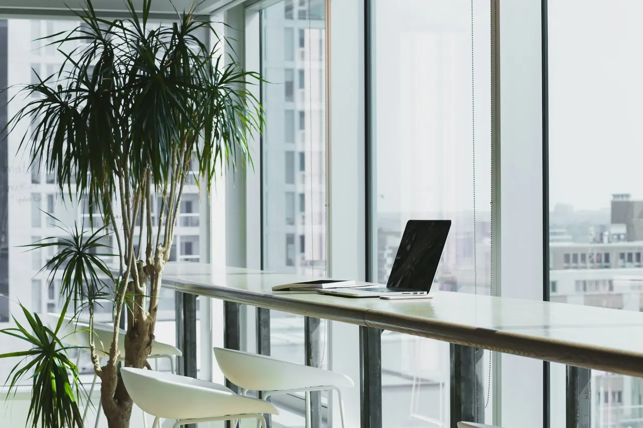 The Gig Economy and IT Staffing: What's Changing in 2025