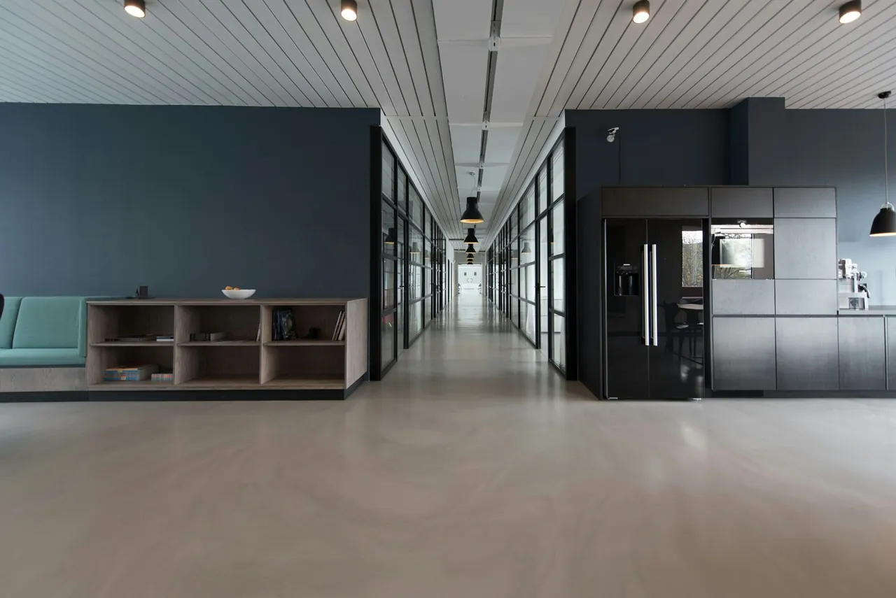 A collaborative team workspace with open communication