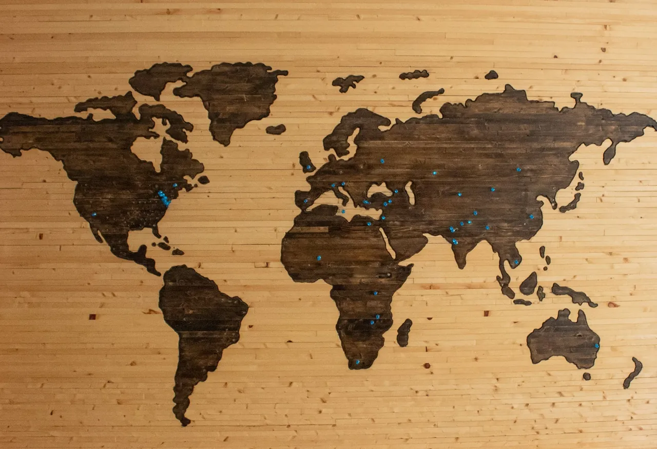 Global presence and international reach of StakTeck offices