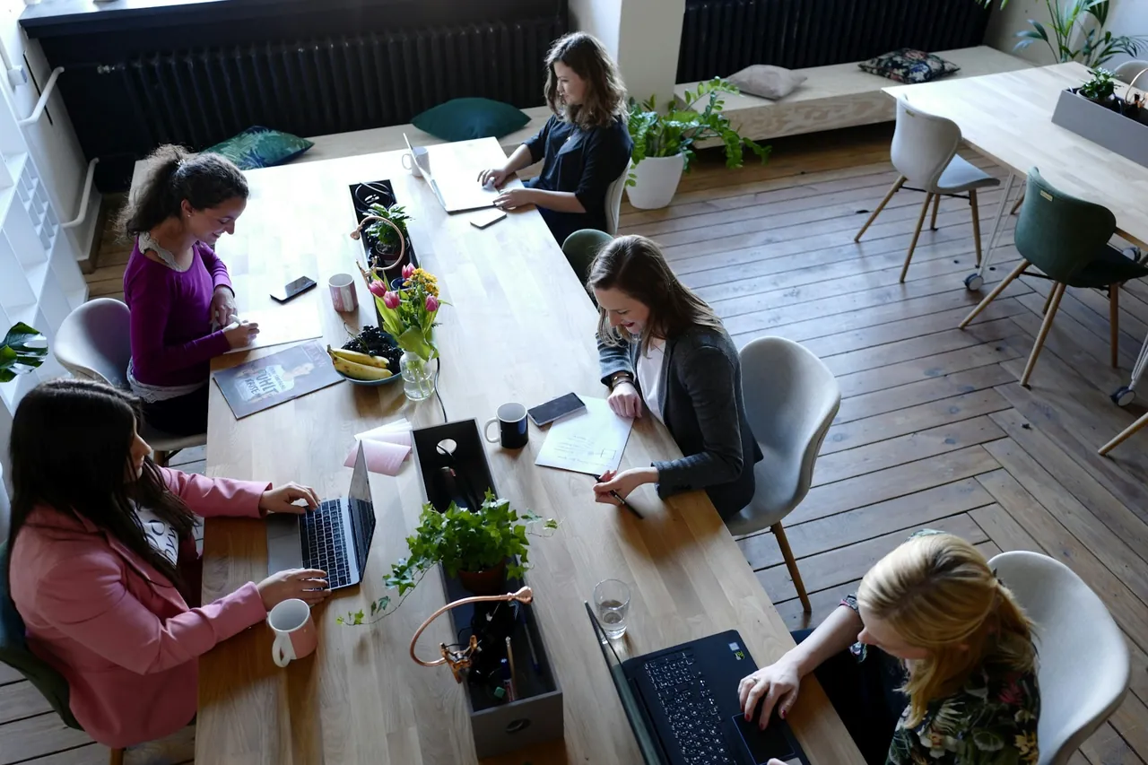 How to Evaluate a Staffing Partner: 10 Questions to Ask